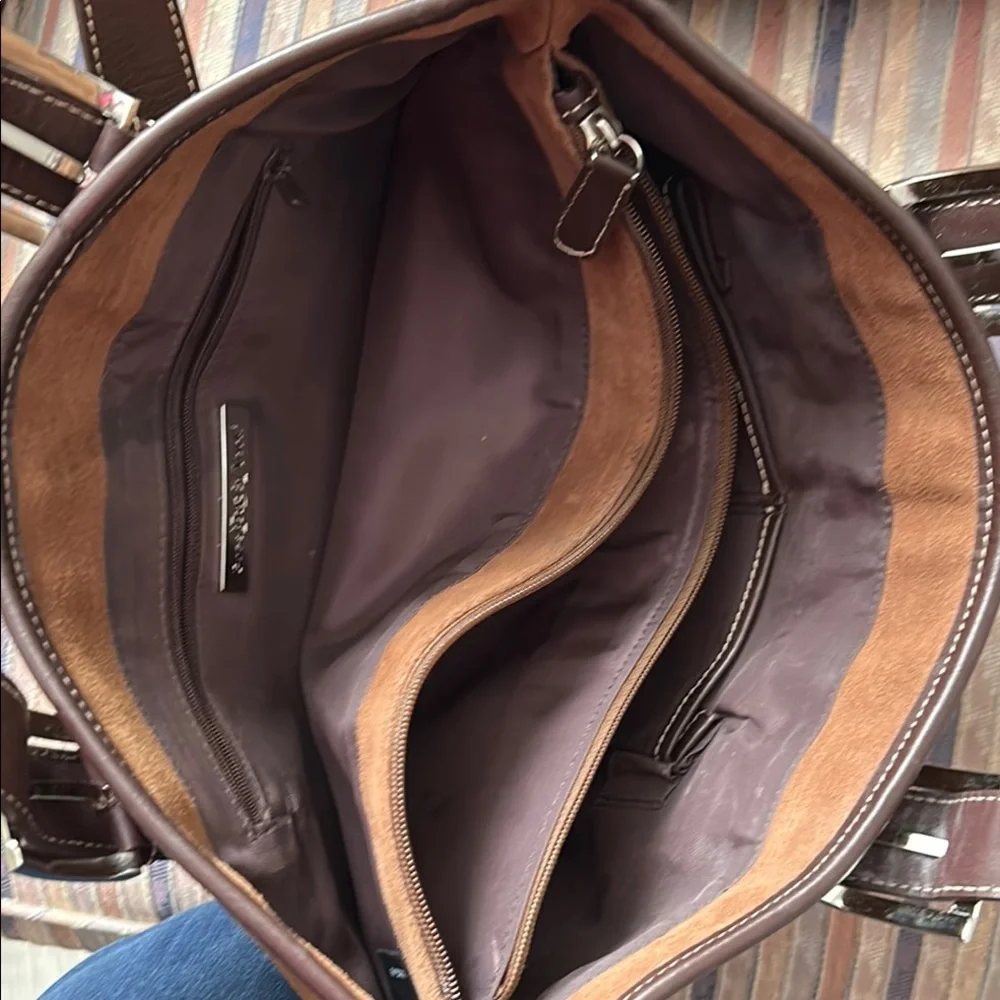 Preston & York brown suede leather purse - Picture 3 of 4